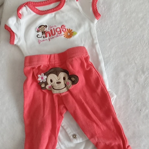 Newborn baby girl lot - Picture 3 of 7